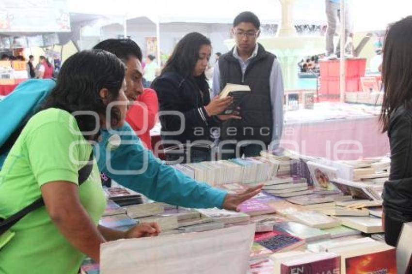 INAUGURACIÓN FERIA DEL LIBRO