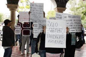 MANIFESTACIÓN COMERCIANTES . TEHUACÁN