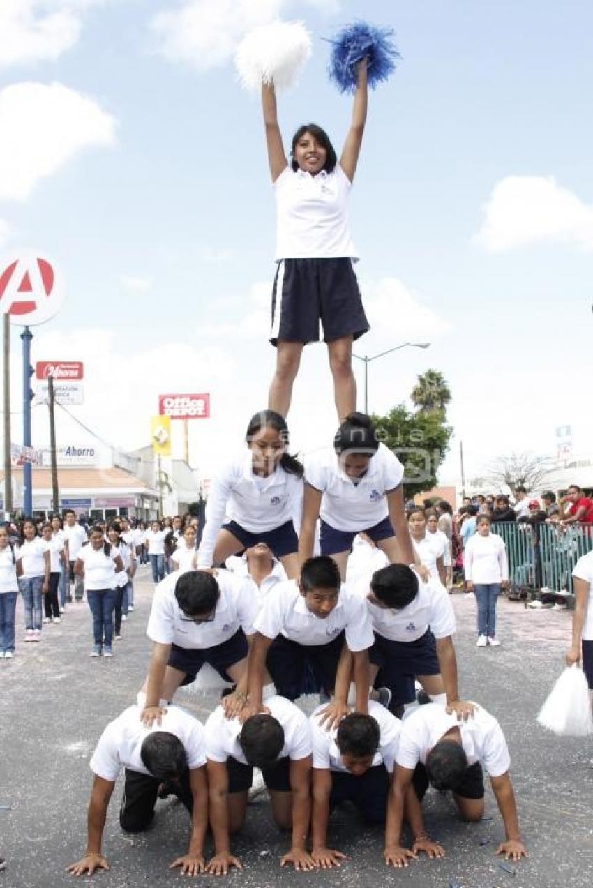 DESFILE REVOLUCIÓN MEXICANA . TEHUACÁN