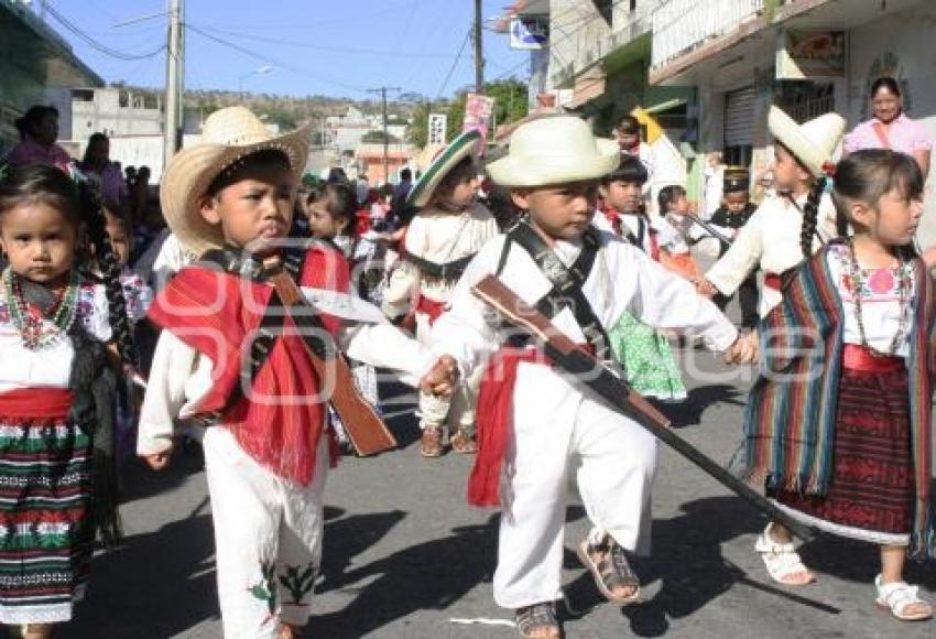 DESFILE REVOLUCIÓN MEXICANA . ACATLÁN