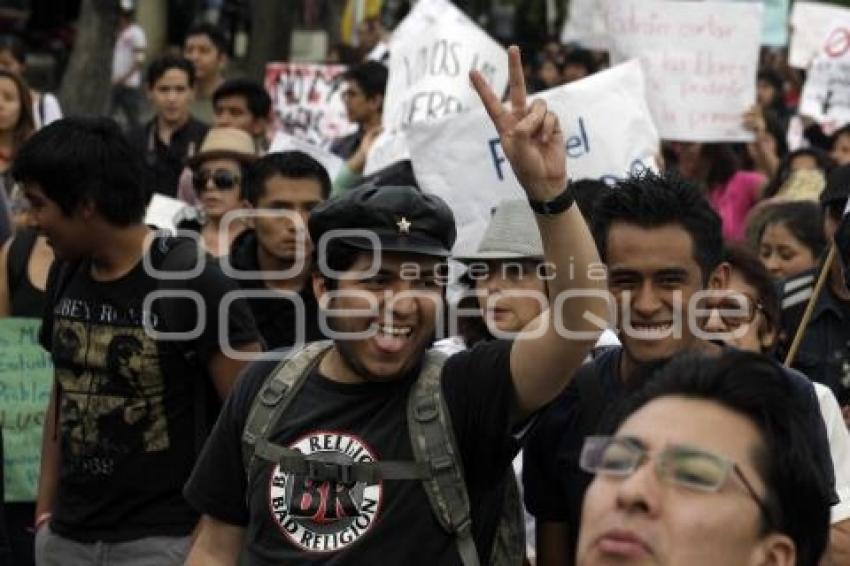 JORNADA POR AYOTZINAPA