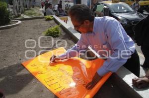 MANIFESTACIÓN DE MAESTROS