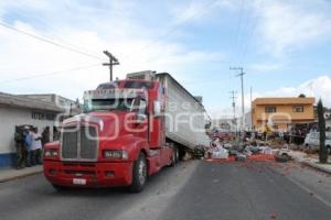 ACCIDENTE TRAILER . TEHUACÁN