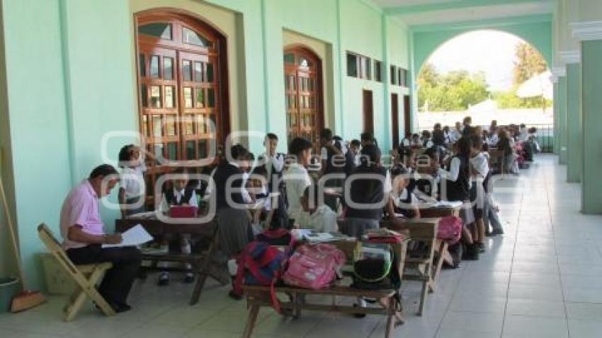 CLASES AL AIRE LIBRE . TEHUACÁN