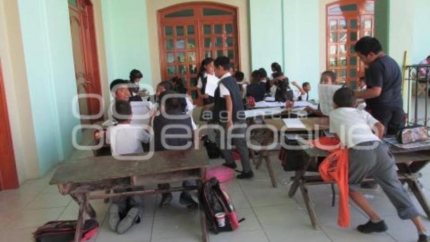 CLASES AL AIRE LIBRE . TEHUACÁN