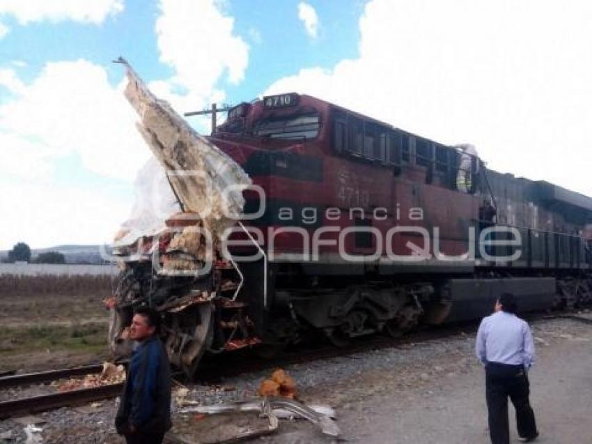 ACCIDENTE TRAILER . TEHUACÁN