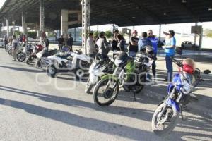 MANIFESTACIÓN MOTOCICLISTAS . TEHUACÁN