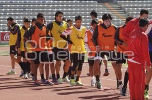 ENTRENAMIENTO LOBOS