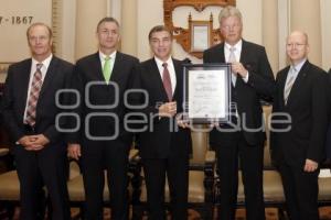 PREMIO MÉRITO EMPRESARIAL