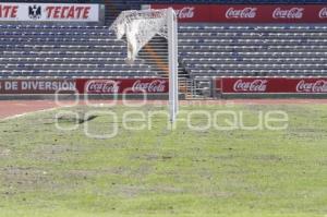 REPARAN CAMPO DE FUTBOL