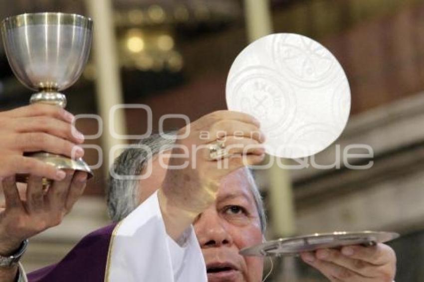 MISA DOMINICAL . CATEDRAL