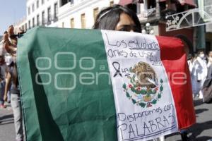 MARCHA POR AYOTZINAPA