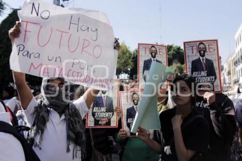 MARCHA POR AYOTZINAPA