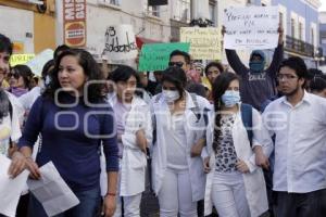 MARCHA POR AYOTZINAPA