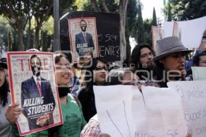 MARCHA POR AYOTZINAPA