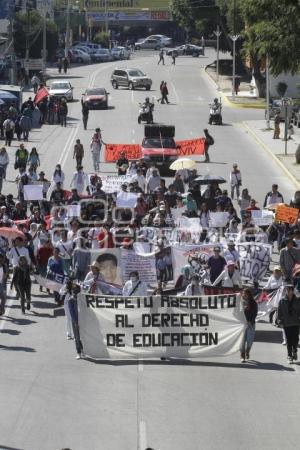 MARCHA POR AYOTZINAPA