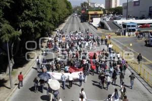 MARCHA POR AYOTZINAPA