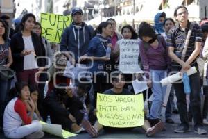 MARCHA POR AYOTZINAPA