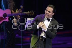 CONCIERTO . CRISTIAN CASTRO