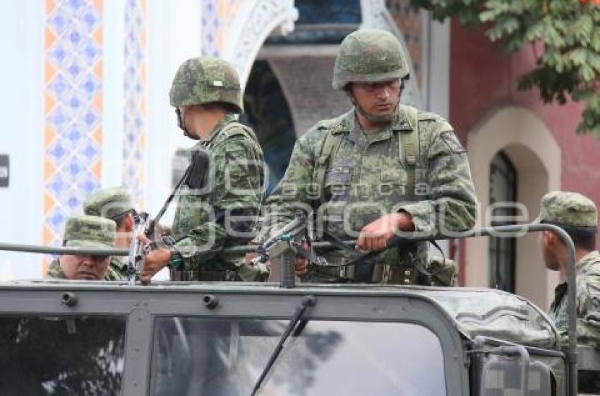 MILITARES . TEHUACÁN