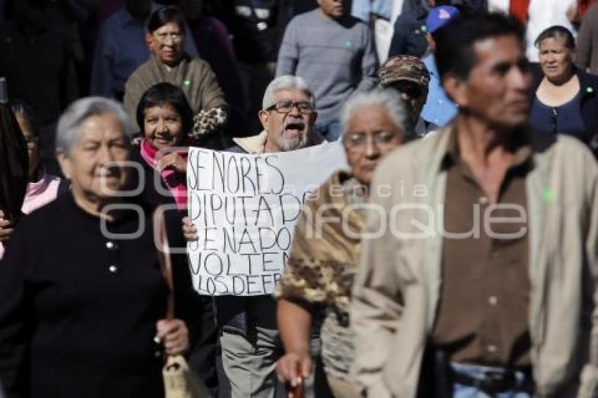 MANIFESTACIÓN DEFRAUDADOS