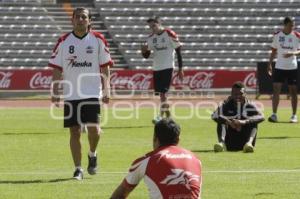 ENTRENAMIENTO LOBOS