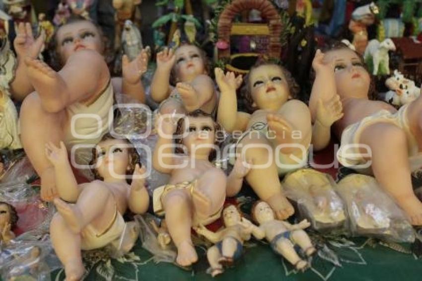 VENTA DE ARTÍCULOS NAVIDEÑOS
