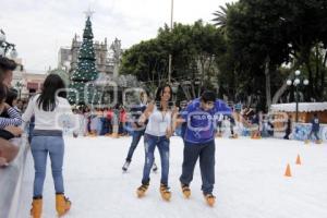 PISTA DE HIELO . ZÓCALO