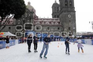 PISTA DE HIELO . ZÓCALO