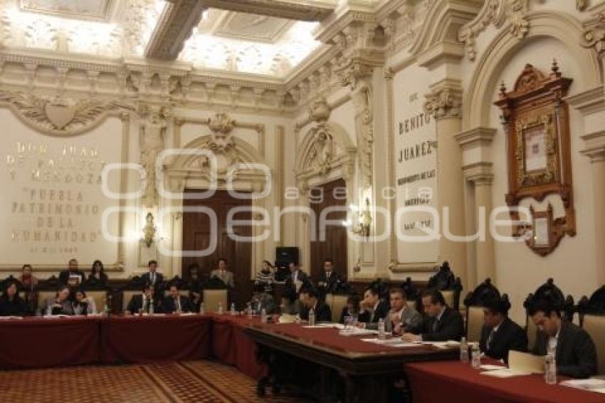 SESIÓN EXTRAORDINARIA DE CABILDO