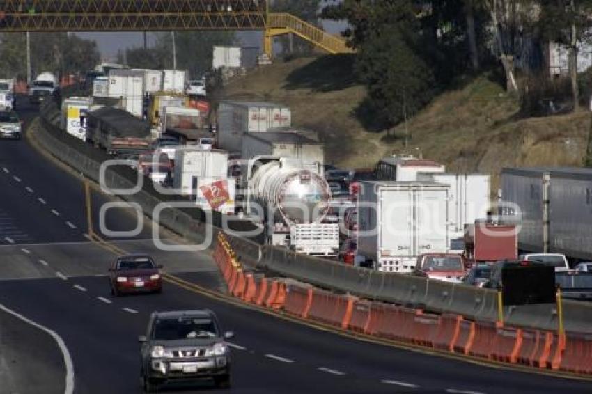 TRÁFICO AUTOPISTA