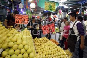 VENTAS NAVIDEÑAS . MERCADO HIDALGO