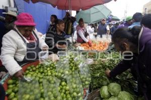 VENTAS NAVIDEÑAS . MERCADO