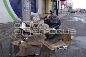 BASURA . NAVIDAD