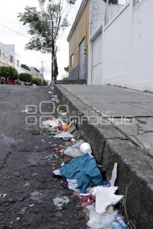 BASURA . NAVIDAD