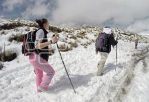 NEVADA EN LOS VOLCANES