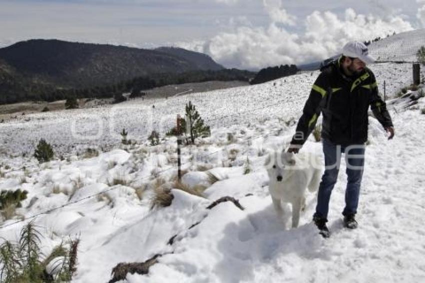 NEVADA EN LOS VOLCANES