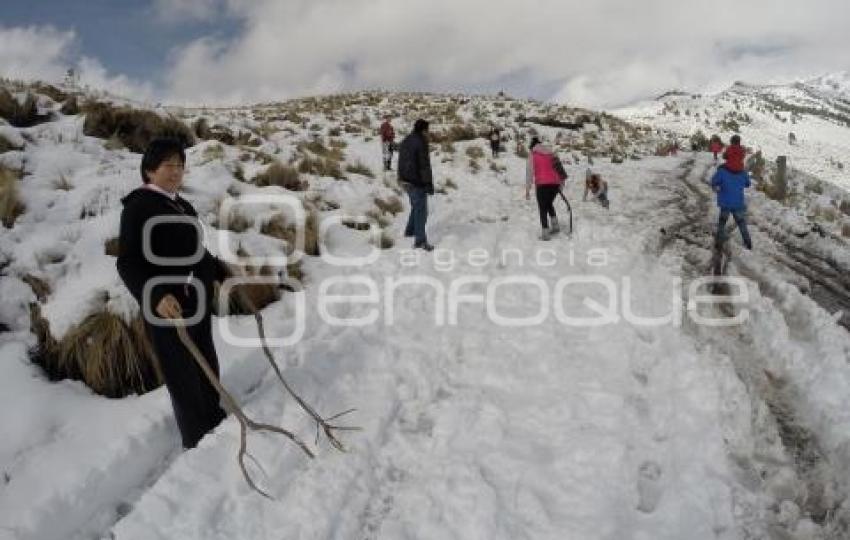 NEVADA EN LOS VOLCANES