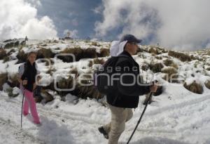 NEVADA EN LOS VOLCANES