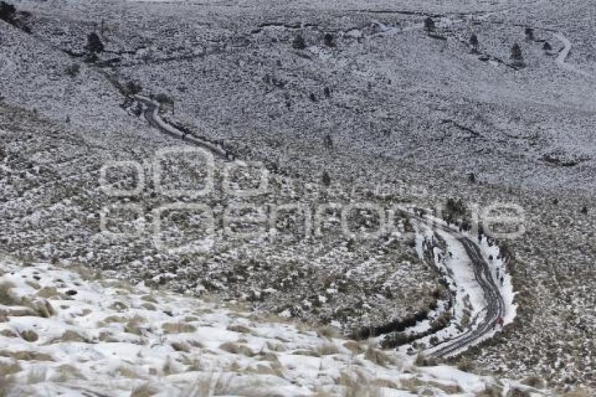 NEVADA EN LOS VOLCANES