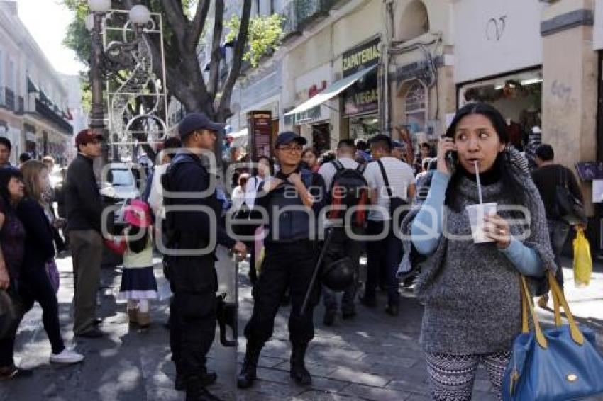 POLICÍAS . CENTRO HISTÓRICO