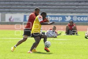 ENTRENAMIENTO LOBOS