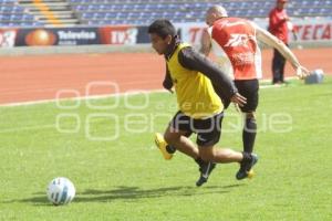 ENTRENAMIENTO LOBOS