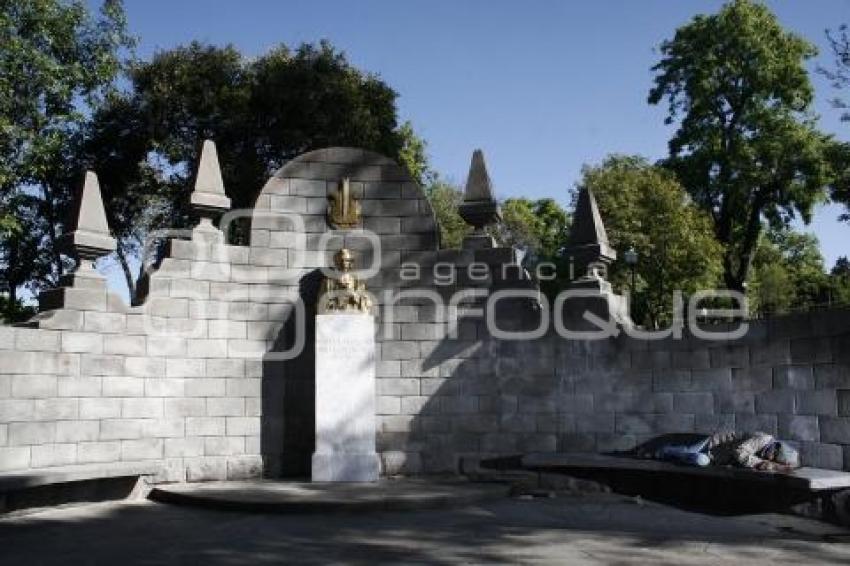 MUERTO . MONUMENTO RAFAEL CABRERA