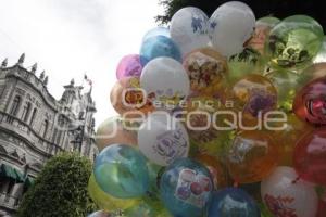 REYES MAGOS . VENTA DE GLOBOS