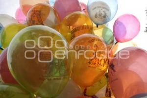 REYES MAGOS . VENTA DE GLOBOS