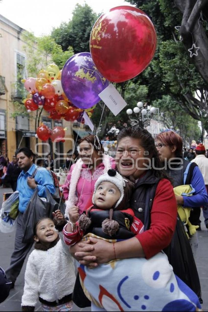 GLOBOS . DÍA DE REYES