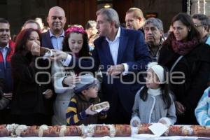 ROSCA DE REYES . AYUNTAMIENTO