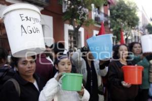 MANIFESTACIÓN AGUA