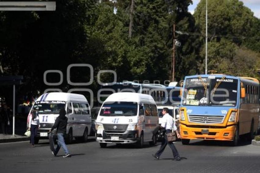 TRANSPORTE PÚBLICO